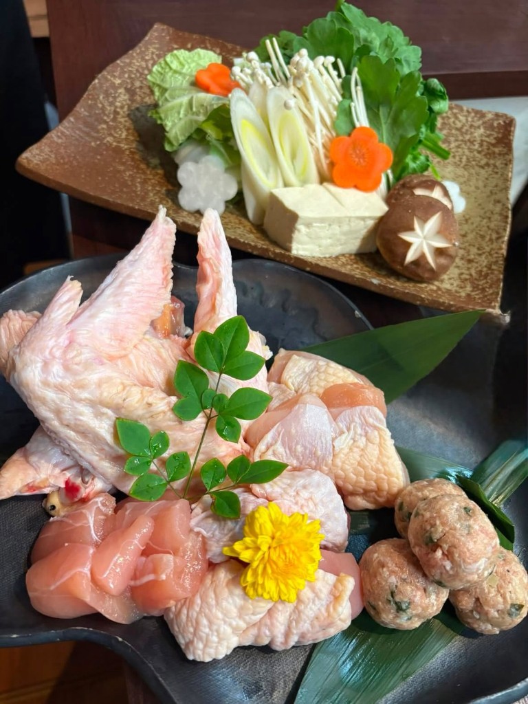 水炊き用の地鶏と野菜の盛り合わせ